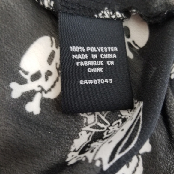 Sheer skull printed J for Justify top - Picture 4 of 8